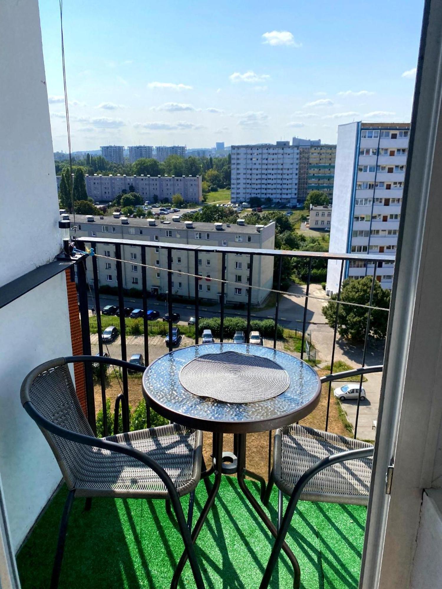 Studio 17M2 - Przymorze, Close To The Beach Gdaňsk Exteriér fotografie